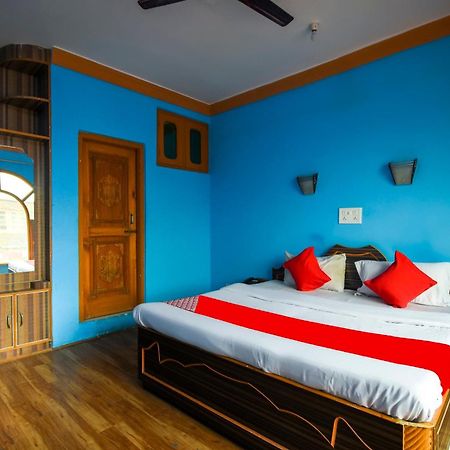 Oyo Hotel New Divine Kashmir Durgjan Esterno foto
