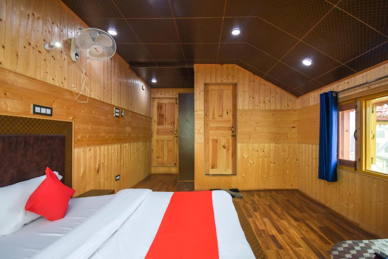 Oyo Hotel New Divine Kashmir Durgjan Esterno foto
